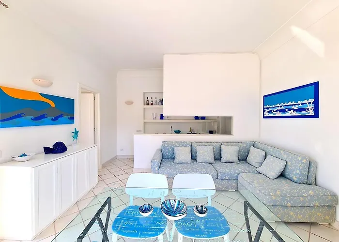 Blu Acquaviva شقة